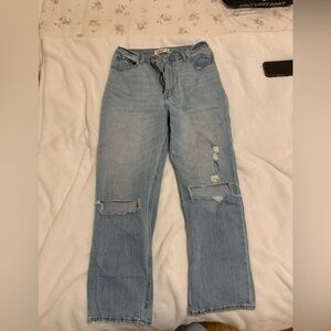 Abercrombie & Fitch The Ankle Straight Ultra High Rise Jeans